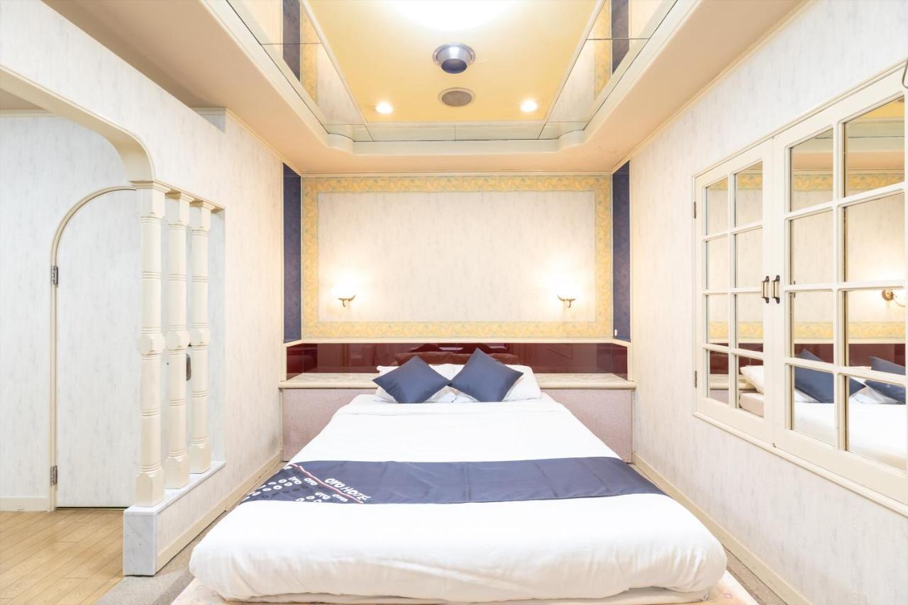 Oyo Hotel Tatsuyoshi Sennan Misakimachi Tannowa Extérieur photo